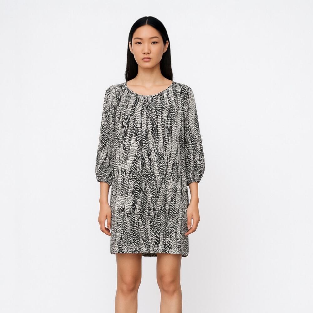 H&M Black White Printed Geometric Pullover Long Sleeve Shift Mini Dress Size 10
